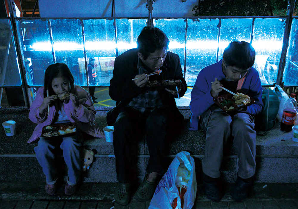 stray-dogs-tsai-ming-liang-venezia70-017